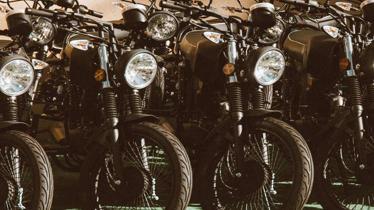 Cruiser motorcycle representing the 2026 Indian Chief Vintage recall