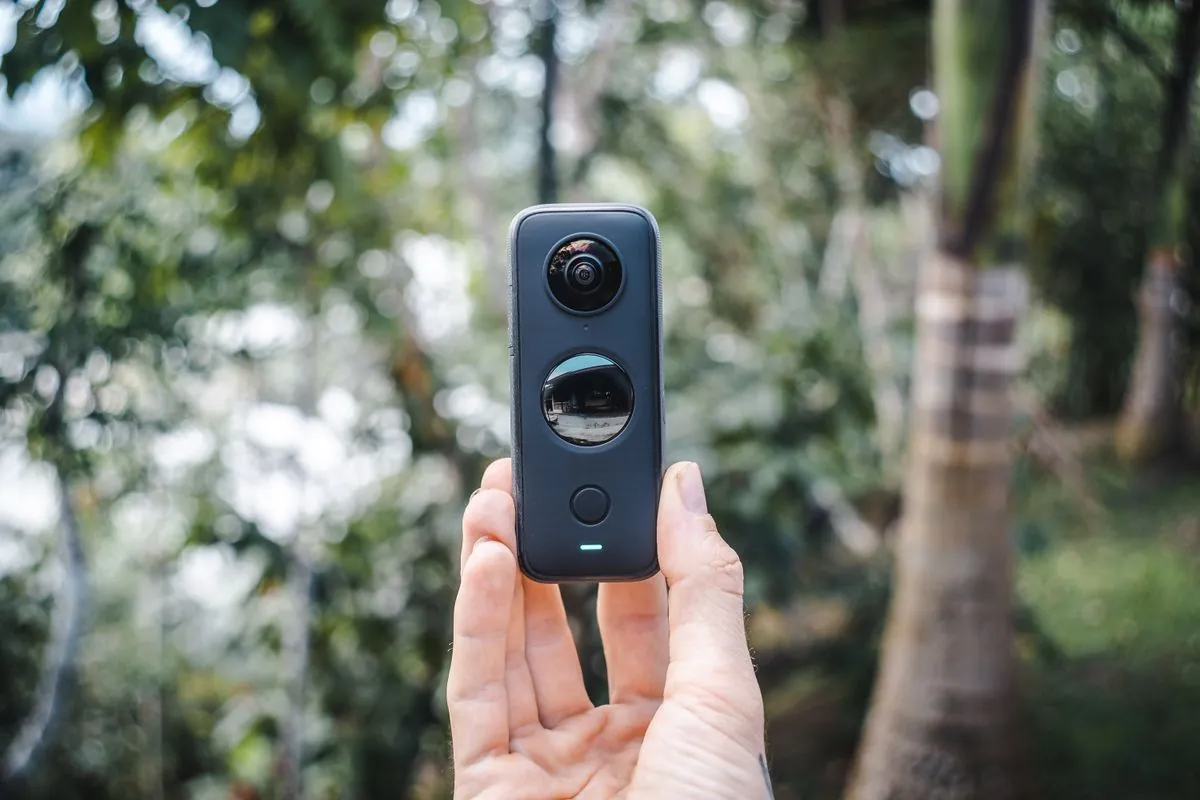 Insta360 X5 vs Ace Pro 2