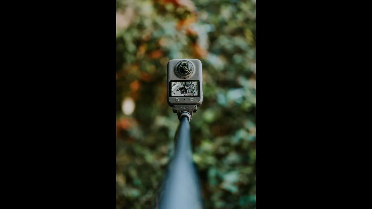 Insta360 X6 360 camera official product photo