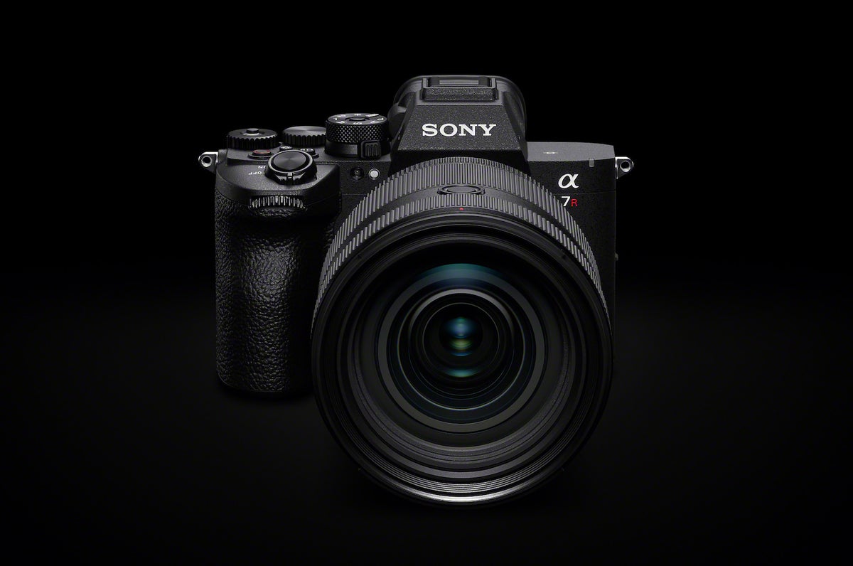 Sony Alpha 7R VI full-frame 66.8MP stacked sensor mirrorless camera